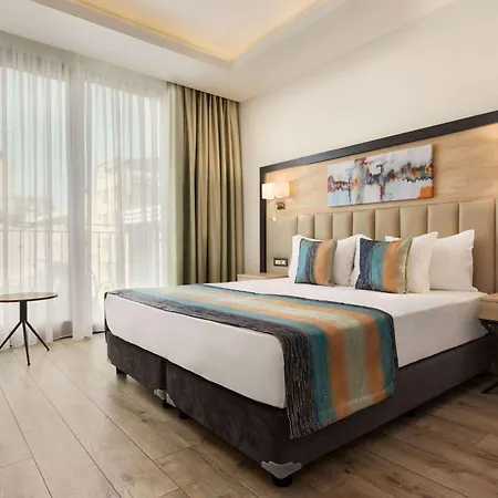 Hotel Ramada Encore By Wyndham Basin Express Stambuł