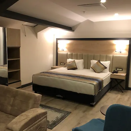 Ramada Encore By Wyndham Basin Express Szálloda Isztambul