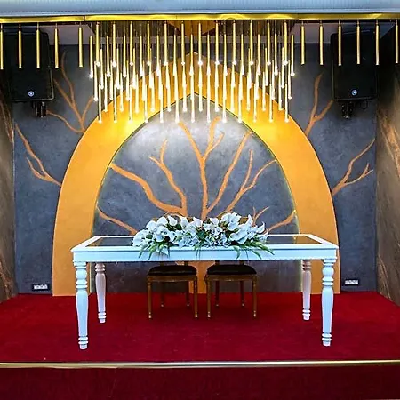 Ramada Encore By Wyndham Basin Express Istanbul