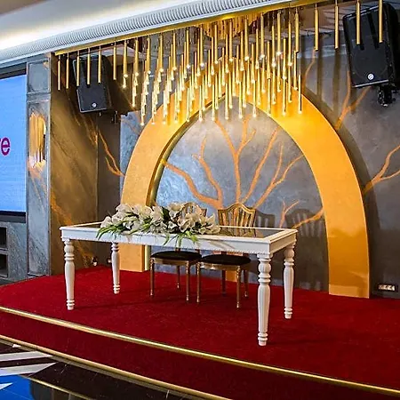 Ramada Encore By Wyndham Basin Express Istanbul
