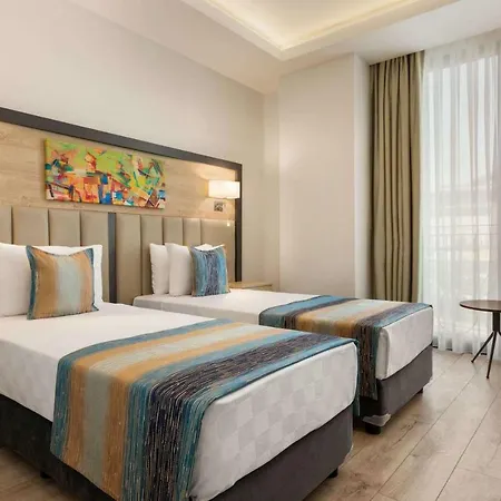 Ramada Encore By Wyndham Basin Express Istanbul