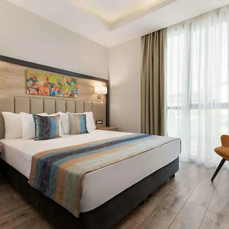 Ramada Encore By Wyndham Basin Express מלון איסטמבול