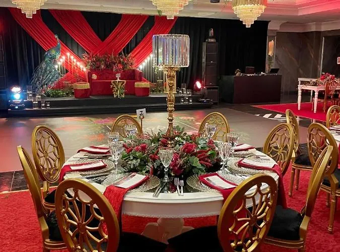 Ramada Encore By Wyndham Basin Express