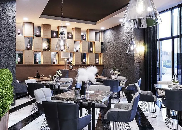 Ramada Encore By Wyndham Basin Express Hotel