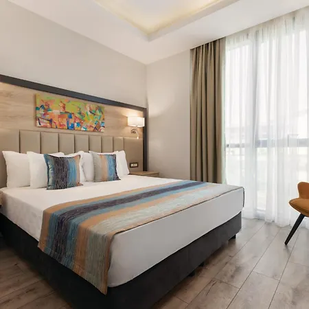 Ramada Encore By Wyndham Basin Express