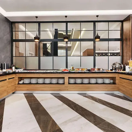 Ramada Encore By Wyndham Basin Express 4* Istanbul